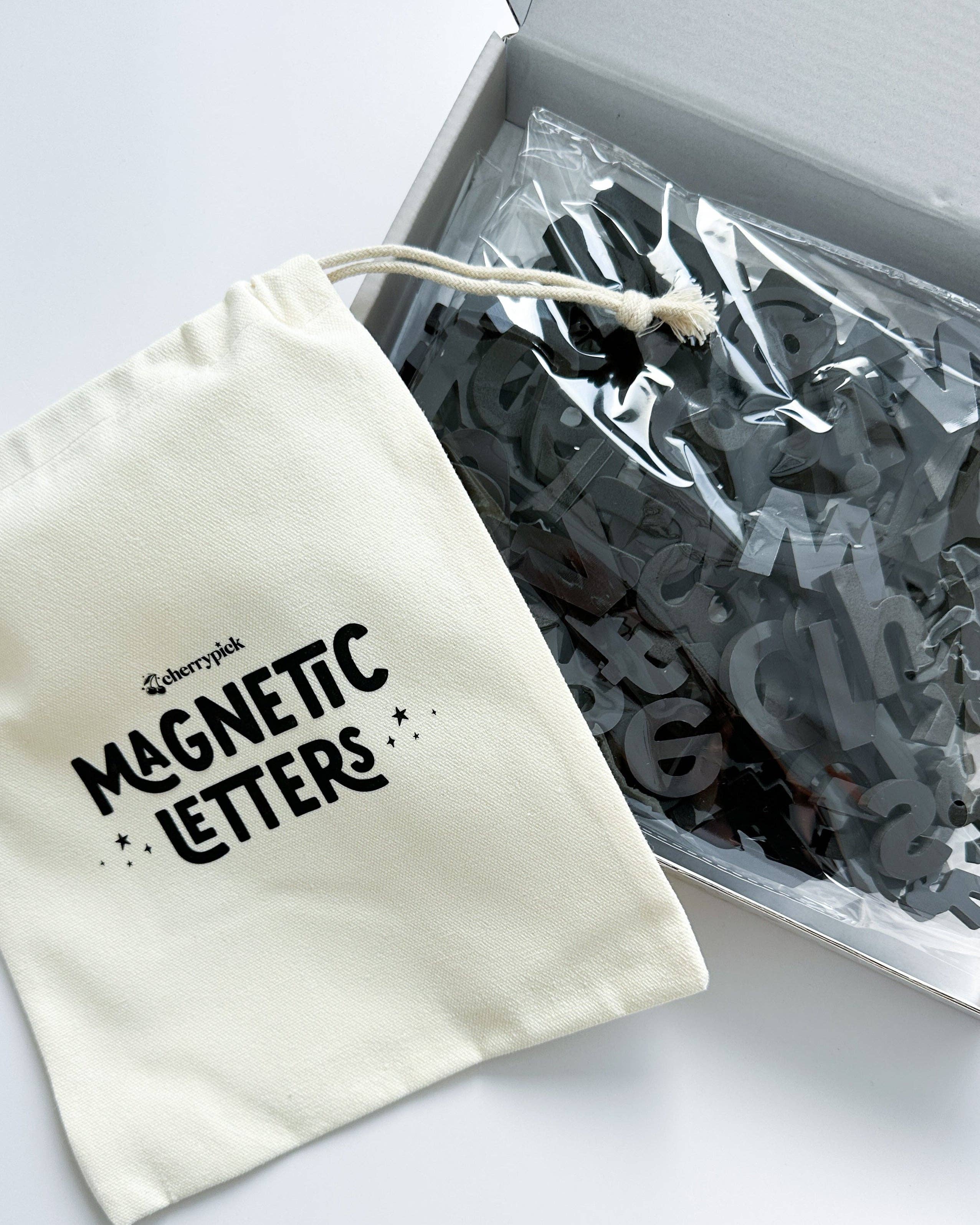 150 lettres et symboles magnétiques en mousse