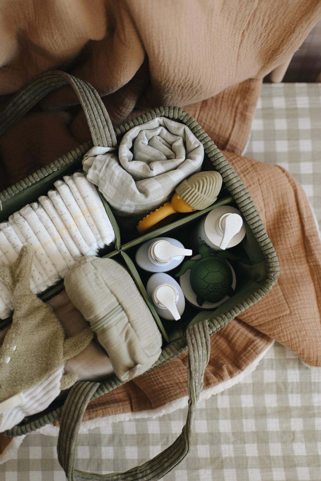 Panier organisateur de couches en velours