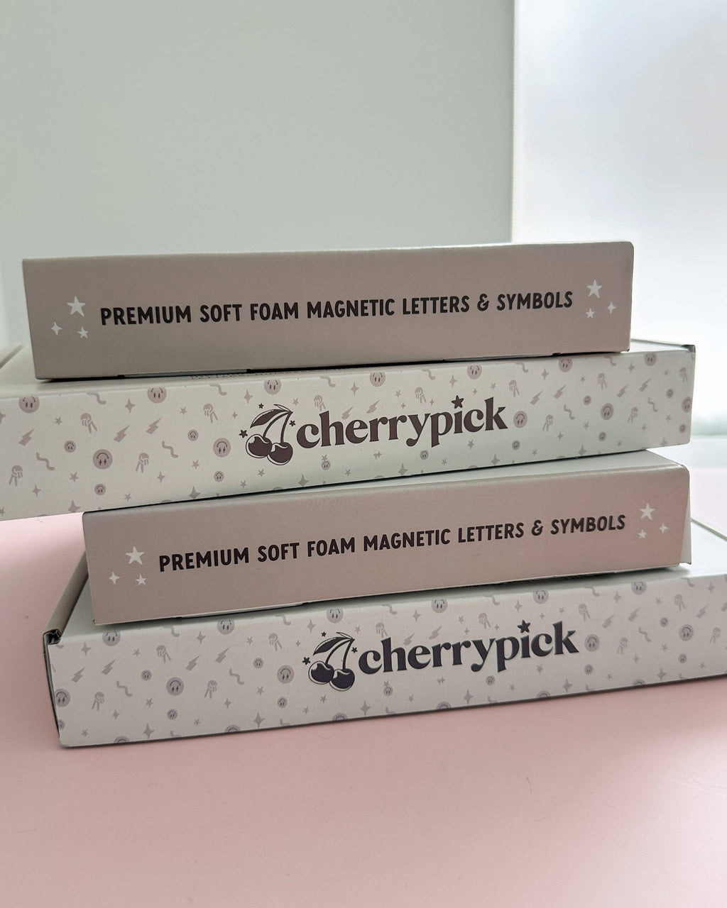 150 lettres et symboles magnétiques en mousse